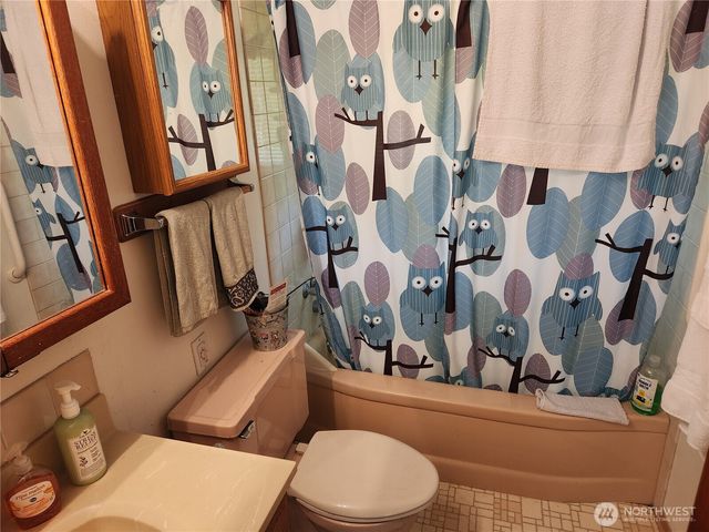 639 Marine Drive, Bellingham, WA 98225