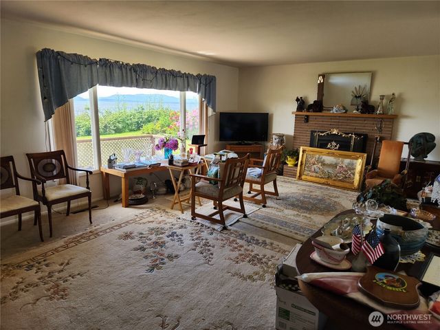 639 Marine Drive, Bellingham, WA 98225