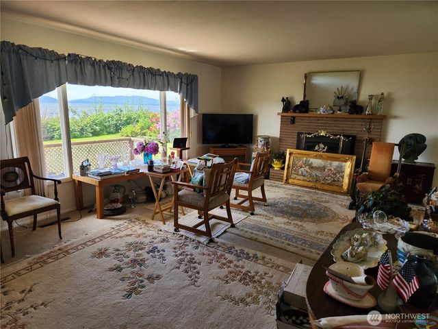 639 Marine Drive, Bellingham, WA 98225