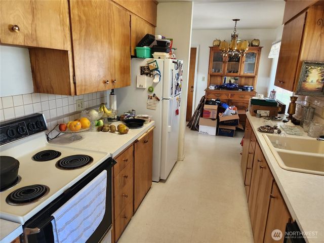 639 Marine Drive, Bellingham, WA 98225