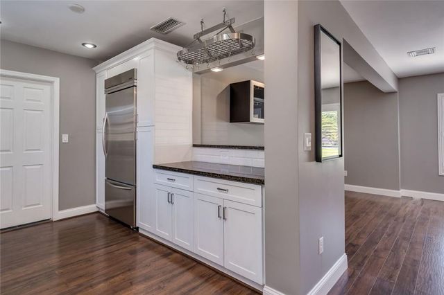1917 NE 16th Terrace, Fort Lauderdale, FL 33305