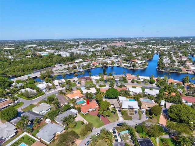 1917 NE 16th Terrace, Fort Lauderdale, FL 33305