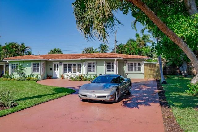 1917 NE 16th Terrace, Fort Lauderdale, FL 33305