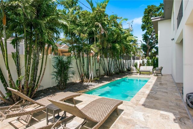 104 17TH STREET, Belleair Beach, FL 33786
