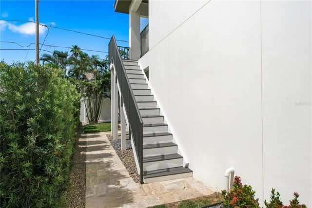 104 17TH STREET, Belleair Beach, FL 33786