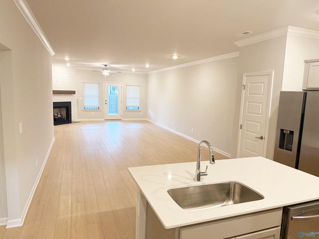 6057 Gardner Maples Drive, Owens Cross Roads, AL 35763