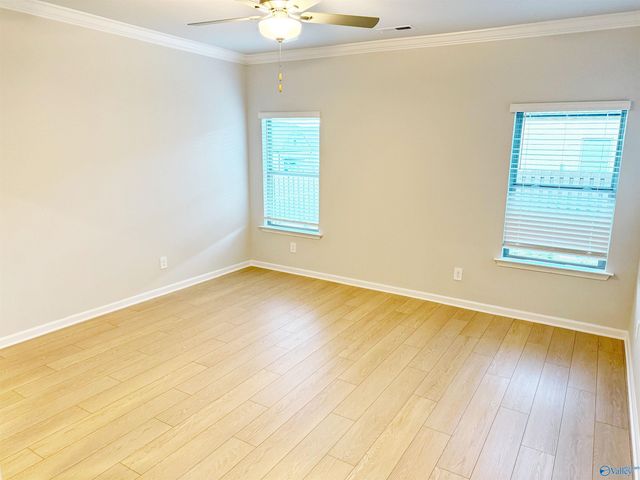 6057 Gardner Maples Drive, Owens Cross Roads, AL 35763