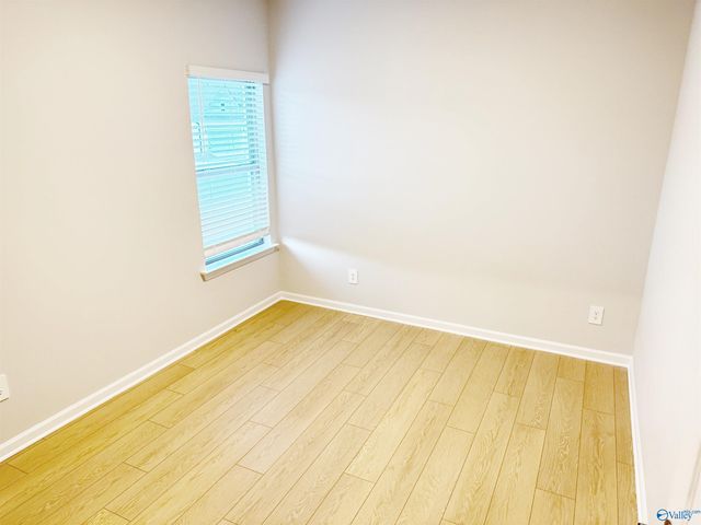 6057 Gardner Maples Drive, Owens Cross Roads, AL 35763