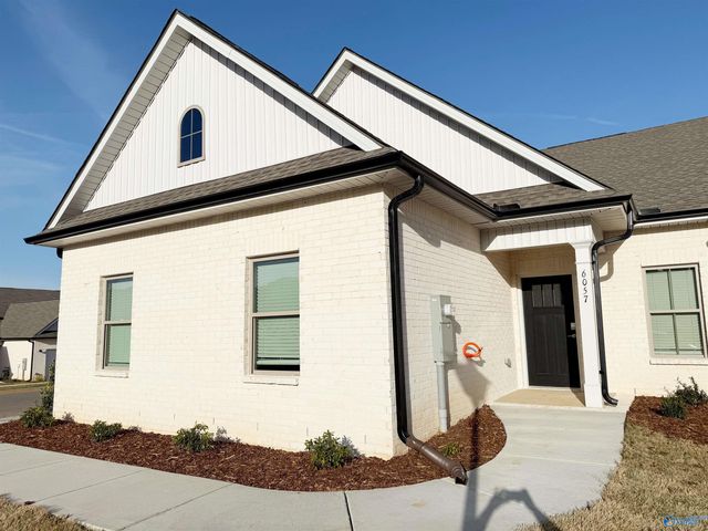 6057 Gardner Maples Drive, Owens Cross Roads, AL 35763