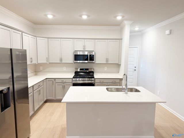 6057 Gardner Maples Drive, Owens Cross Roads, AL 35763