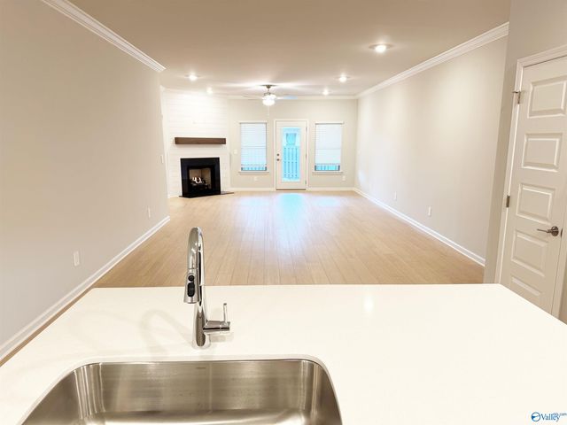 6057 Gardner Maples Drive, Owens Cross Roads, AL 35763