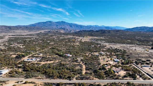 1 Chapman, Anza, CA 92539