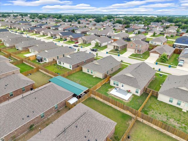1152 Crestview Drive, Hutchins, TX 75141