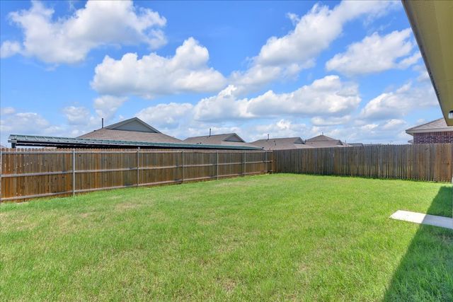 1152 Crestview Drive, Hutchins, TX 75141