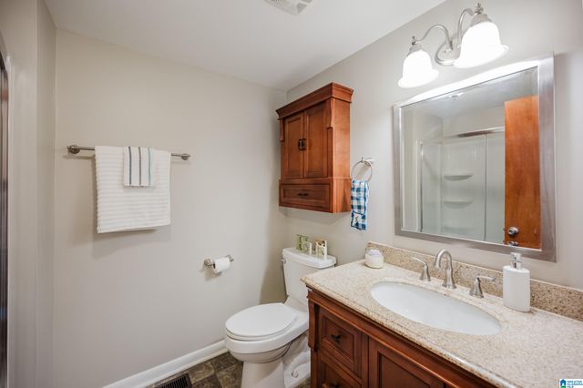 130 KENTWOOD AVENUE, Hueytown, AL 35023