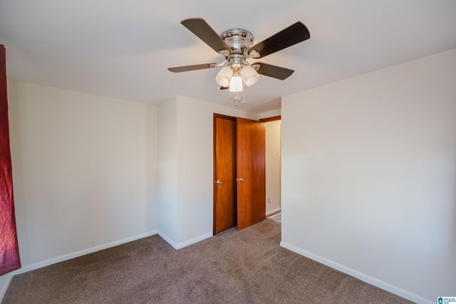 130 KENTWOOD AVENUE, Hueytown, AL 35023