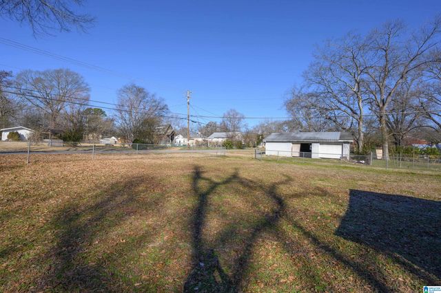 130 KENTWOOD AVENUE, Hueytown, AL 35023