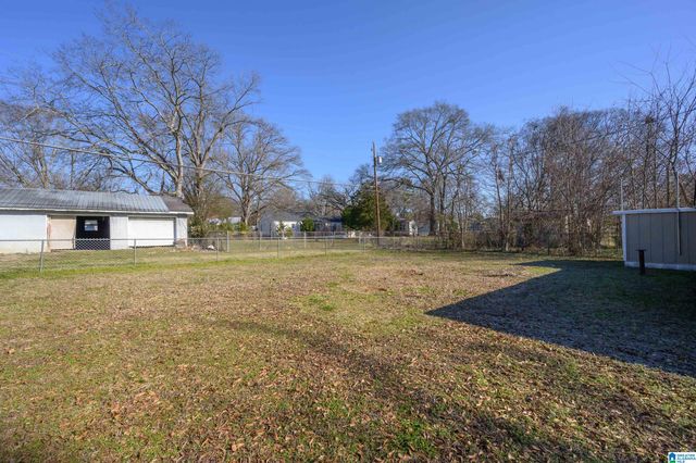 130 KENTWOOD AVENUE, Hueytown, AL 35023
