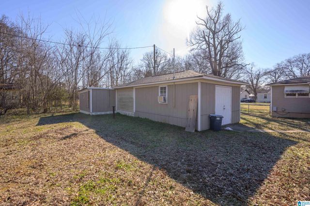 130 KENTWOOD AVENUE, Hueytown, AL 35023