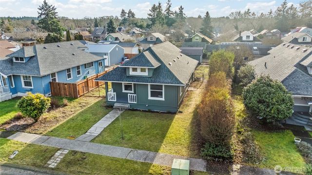 504 Dupont Avenue, Dupont, WA 98327