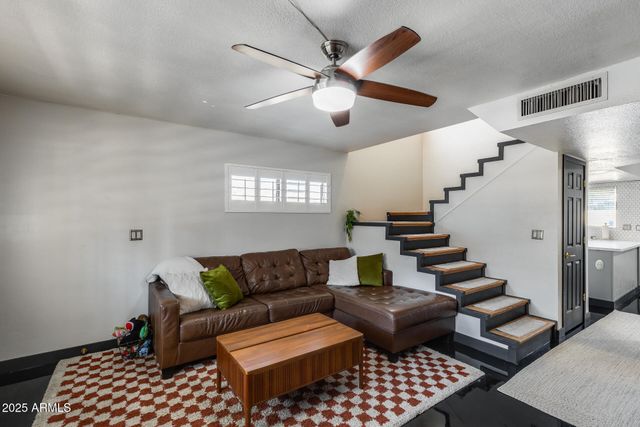 5350 N CENTRAL Avenue 30, Phoenix, AZ 85012