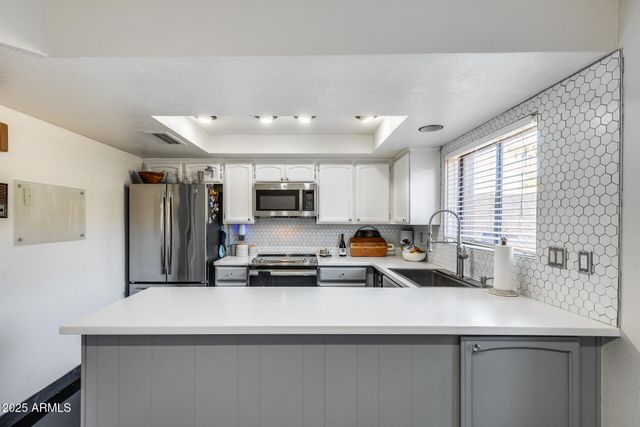 5350 N CENTRAL Avenue 30, Phoenix, AZ 85012