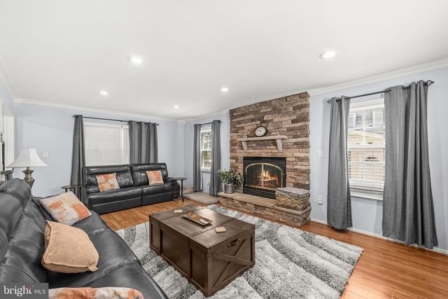 2727 KEYSTONE LN, Bowie, MD 20715