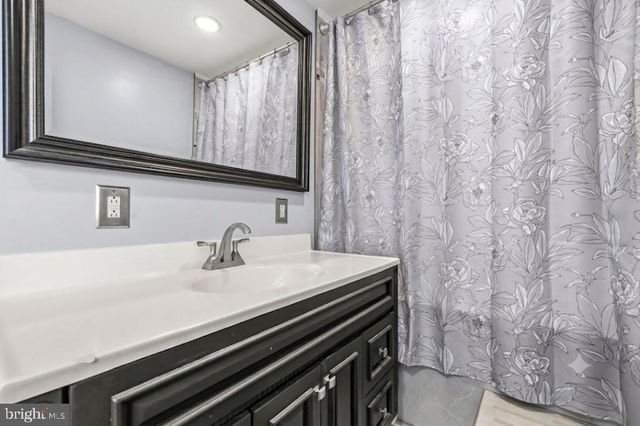 2727 KEYSTONE LN, Bowie, MD 20715
