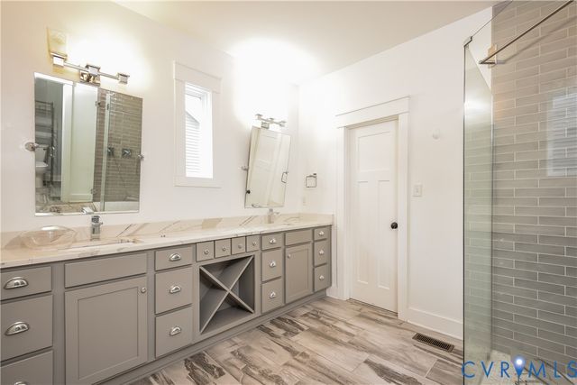 3901 Graythorne Dr, Midlothian, VA 23112
