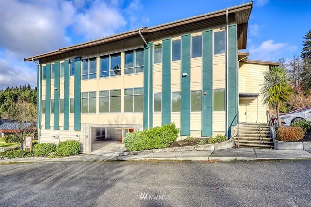 19660 10th Avenue NE, Poulsbo, WA 98370