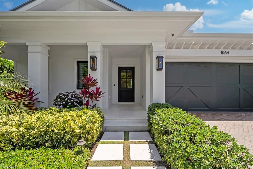 1064 13th ST N, NAPLES, FL 34102 — photo 3