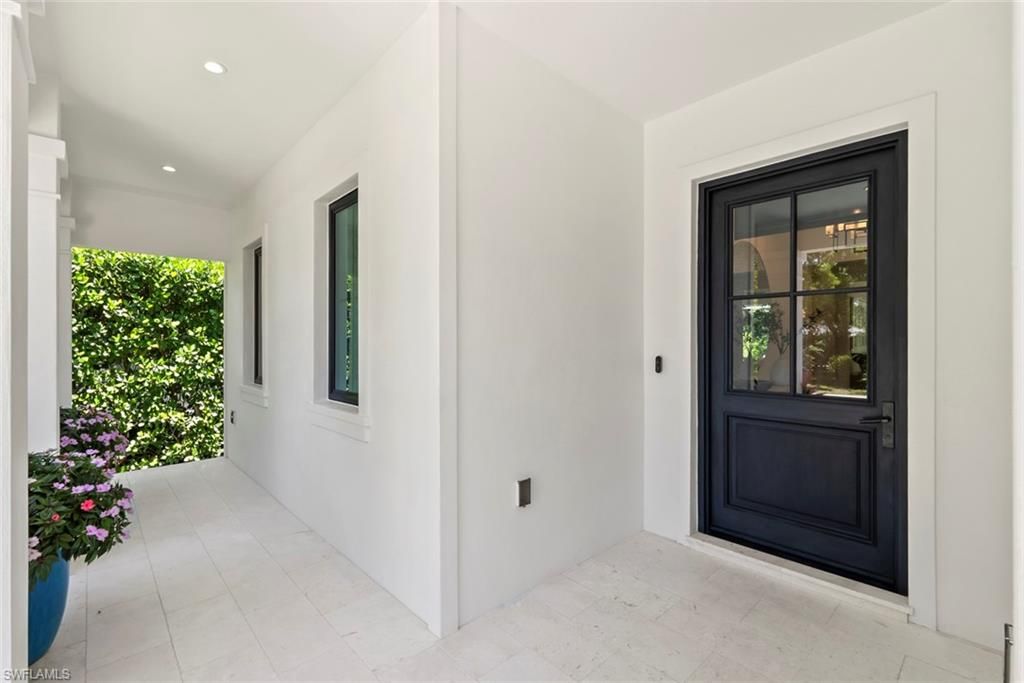 1064 13th ST N, NAPLES, FL 34102 — photo 5