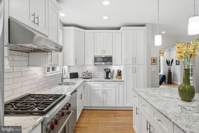 3024 45TH ST NW, Washington, DC 20016