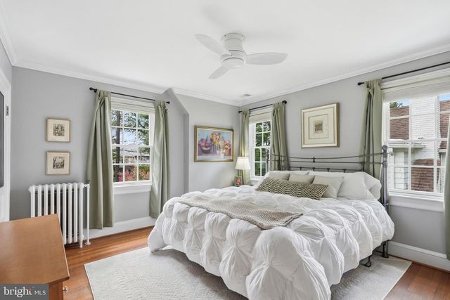 3024 45TH ST NW, Washington, DC 20016