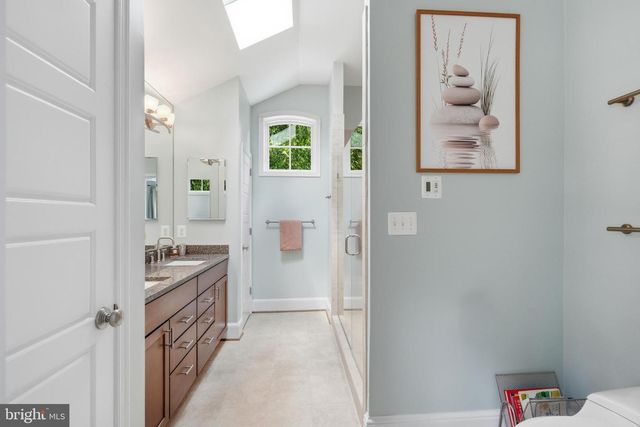 3024 45TH ST NW, Washington, DC 20016