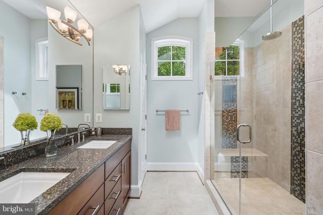 3024 45TH ST NW, Washington, DC 20016