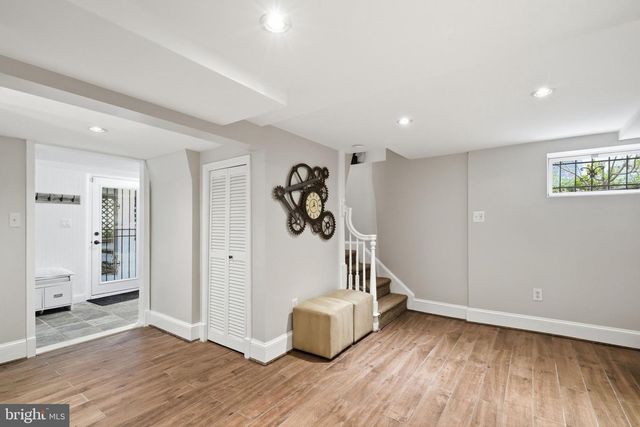 3024 45TH ST NW, Washington, DC 20016