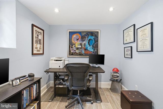 3024 45TH ST NW, Washington, DC 20016