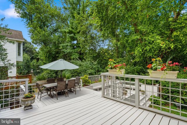 3024 45TH ST NW, Washington, DC 20016