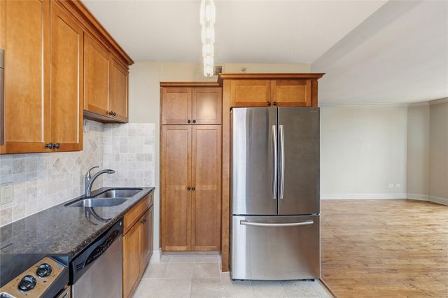 1111 Caroline Street 2611, Houston, TX 77010