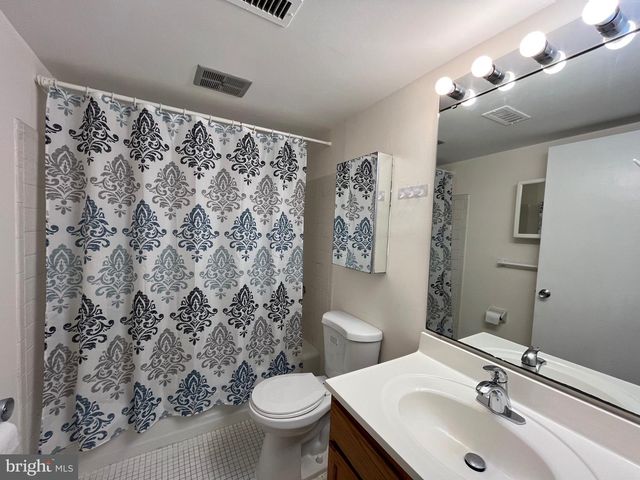 2217 SAYRE DR, Princeton, NJ 08540