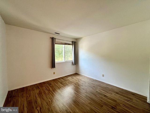 2217 SAYRE DR, Princeton, NJ 08540