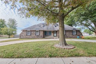 1017 Johnston Drive, Raymore, MO 64083