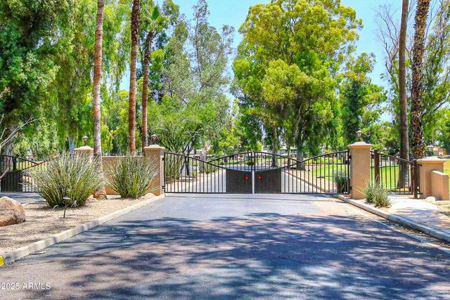 11335 N 78TH Street, Scottsdale, AZ 85260