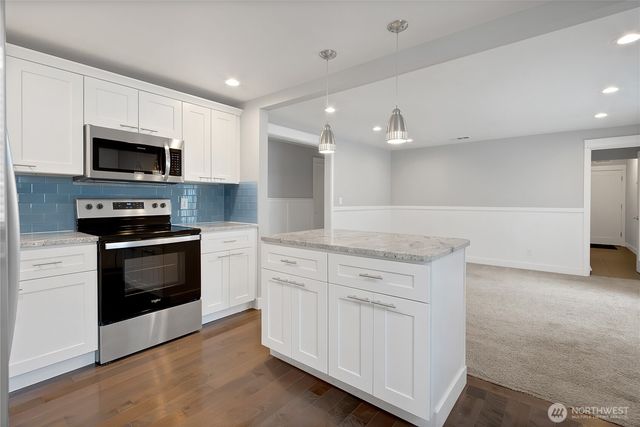 711 Le Lou Wa Place NE, Tacoma, WA 98422