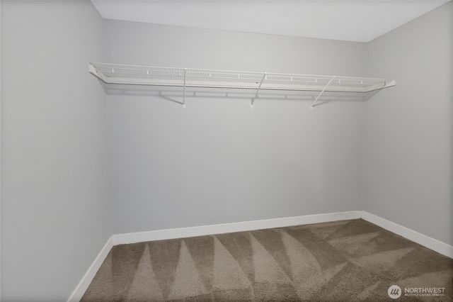 711 Le Lou Wa Place NE, Tacoma, WA 98422