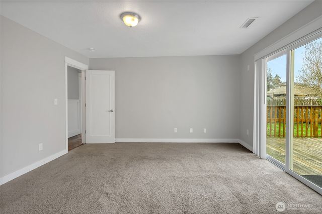 711 Le Lou Wa Place NE, Tacoma, WA 98422