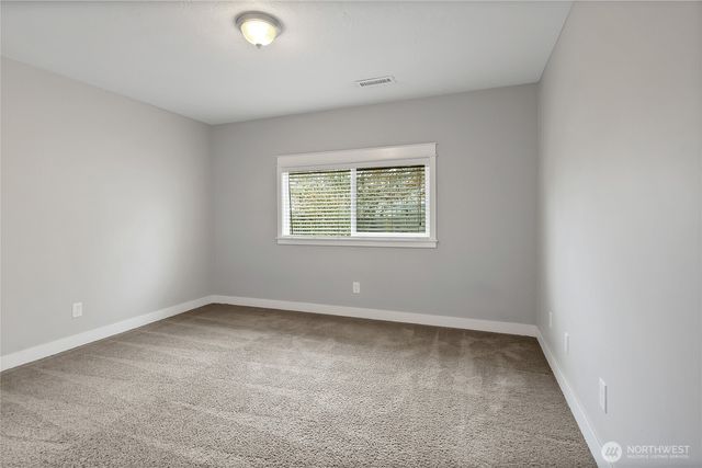 711 Le Lou Wa Place NE, Tacoma, WA 98422