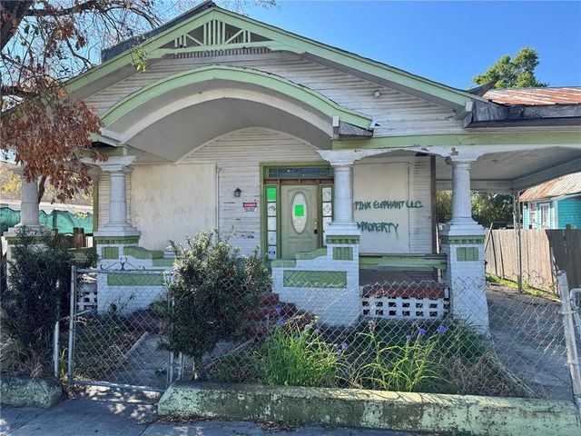 921 E 12TH AVENUE, Tampa, FL 33605