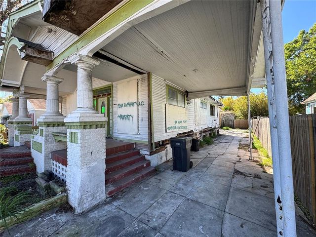 921 E 12TH AVENUE, Tampa, FL 33605